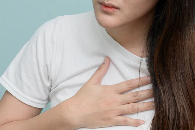 Болевые ощущения в груди как возможный симптом саркоидоза легких Симптомы саркоидоза легких